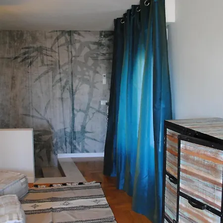 Washington Apartments Al Vittoriale Gardone Riviera Room photo