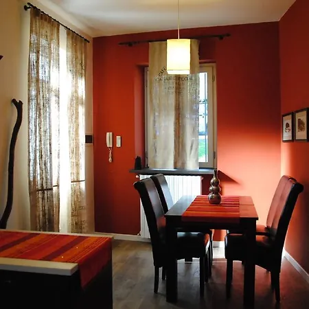Washington Apartments Al Vittoriale Gardone Riviera Room photo