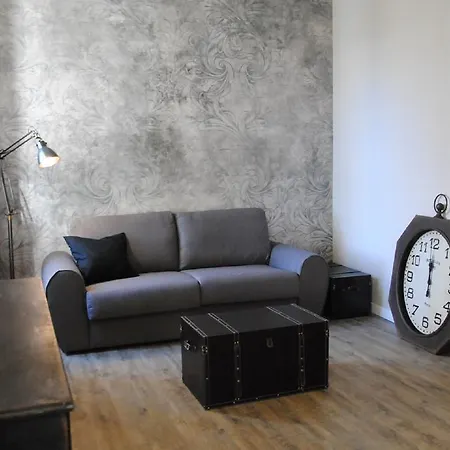 Washington Apartments Al Vittoriale Gardone Riviera Room photo