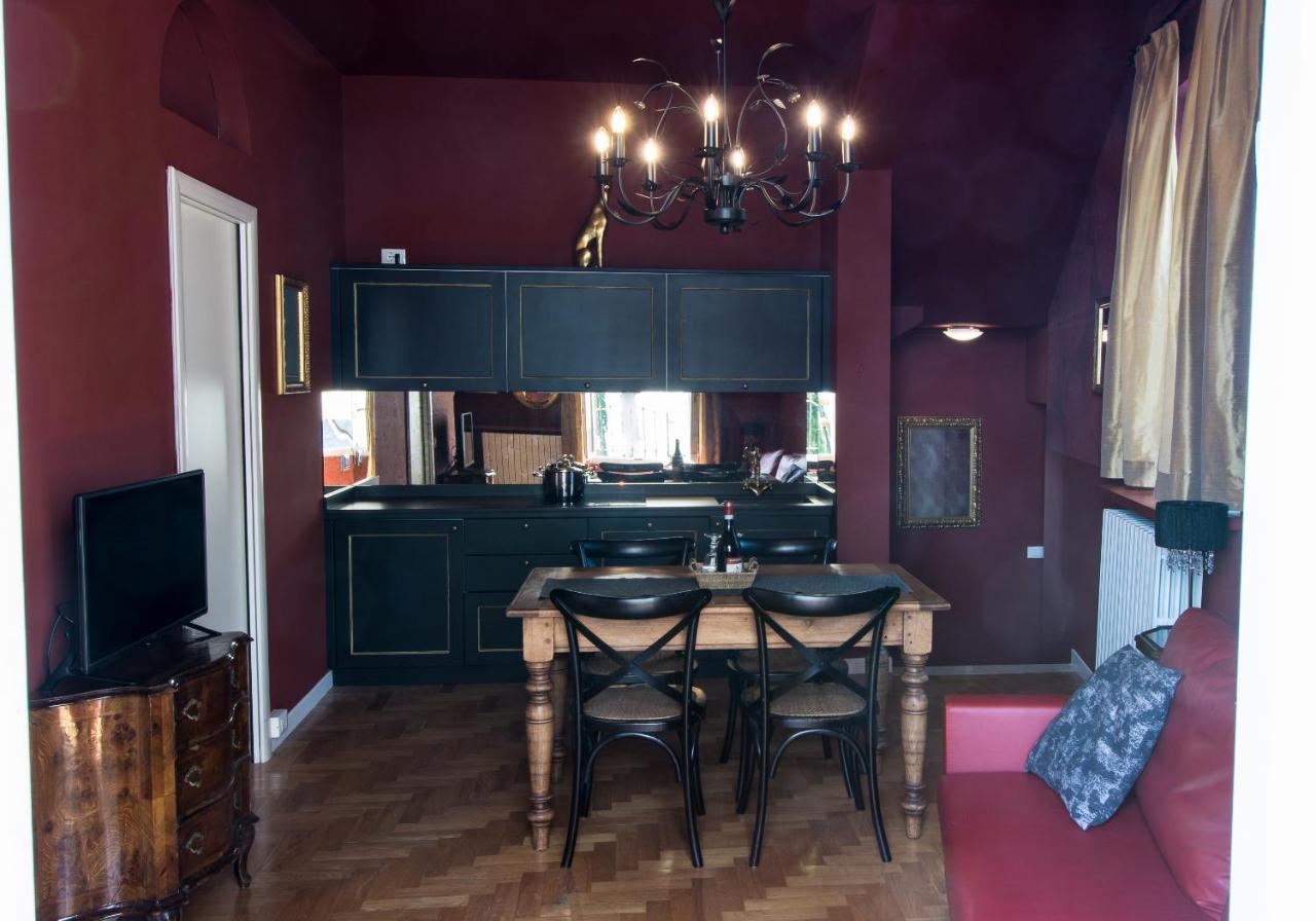 Washington Al Vittoriale Apartment *